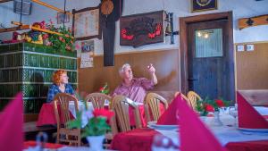 Produkcija Bakster -  Gostilna pri Bevcu (3)